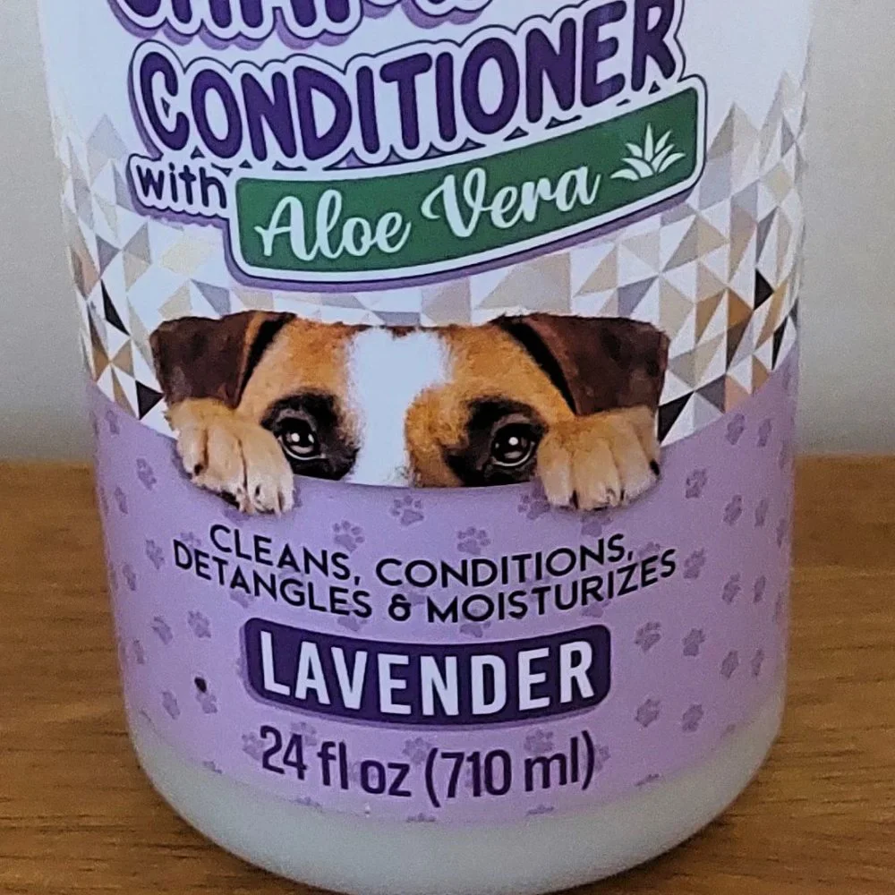 BlueFeather Lavender Oatmeal 2 In 1 Dog Shampoo And Conditioner a set of two $14